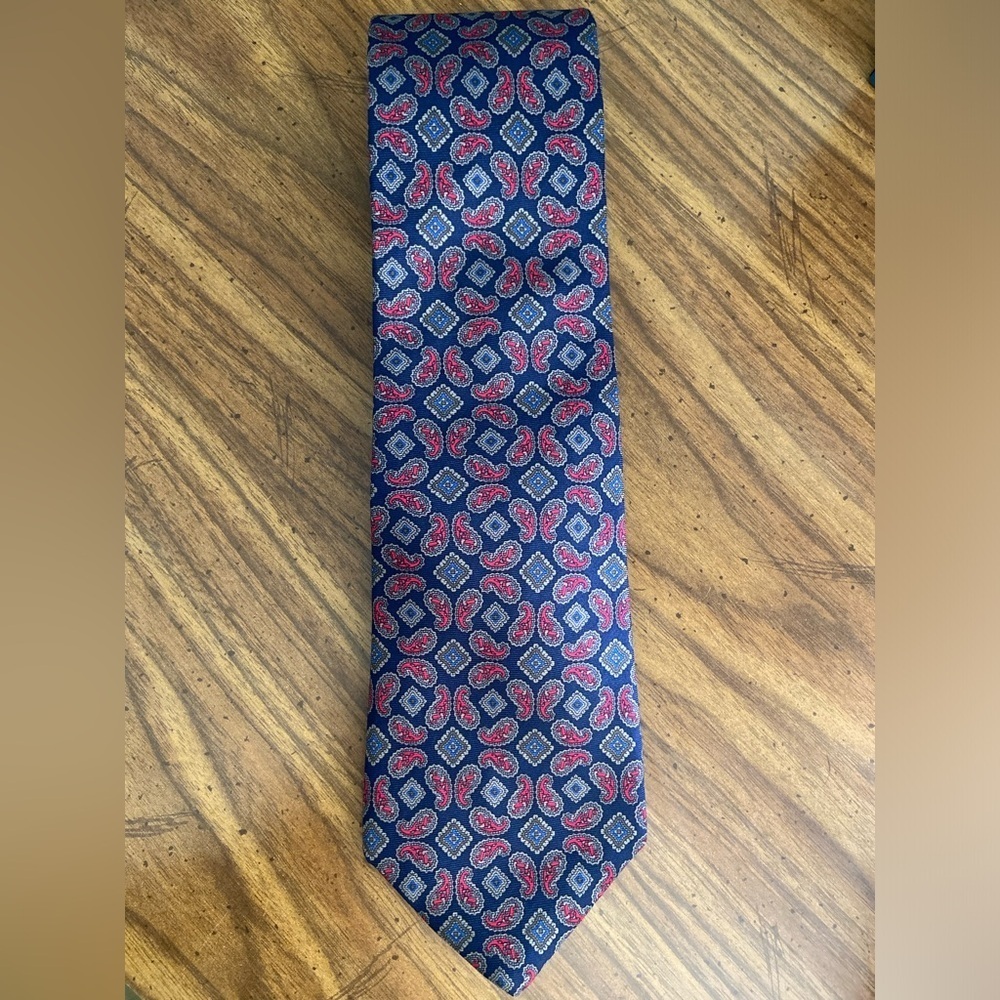 Vintage LIBERTY of LONDON Mens Tie USA Silk Tie Paisley